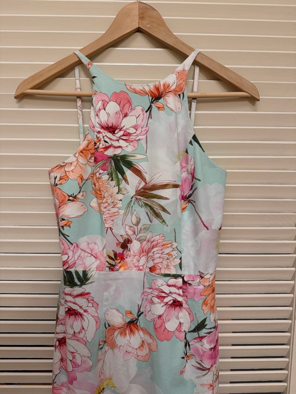 Black Halo Montego Mint Green
Floral Halter Midi Dress, Size Zero, EUC - Picture 4 of 17